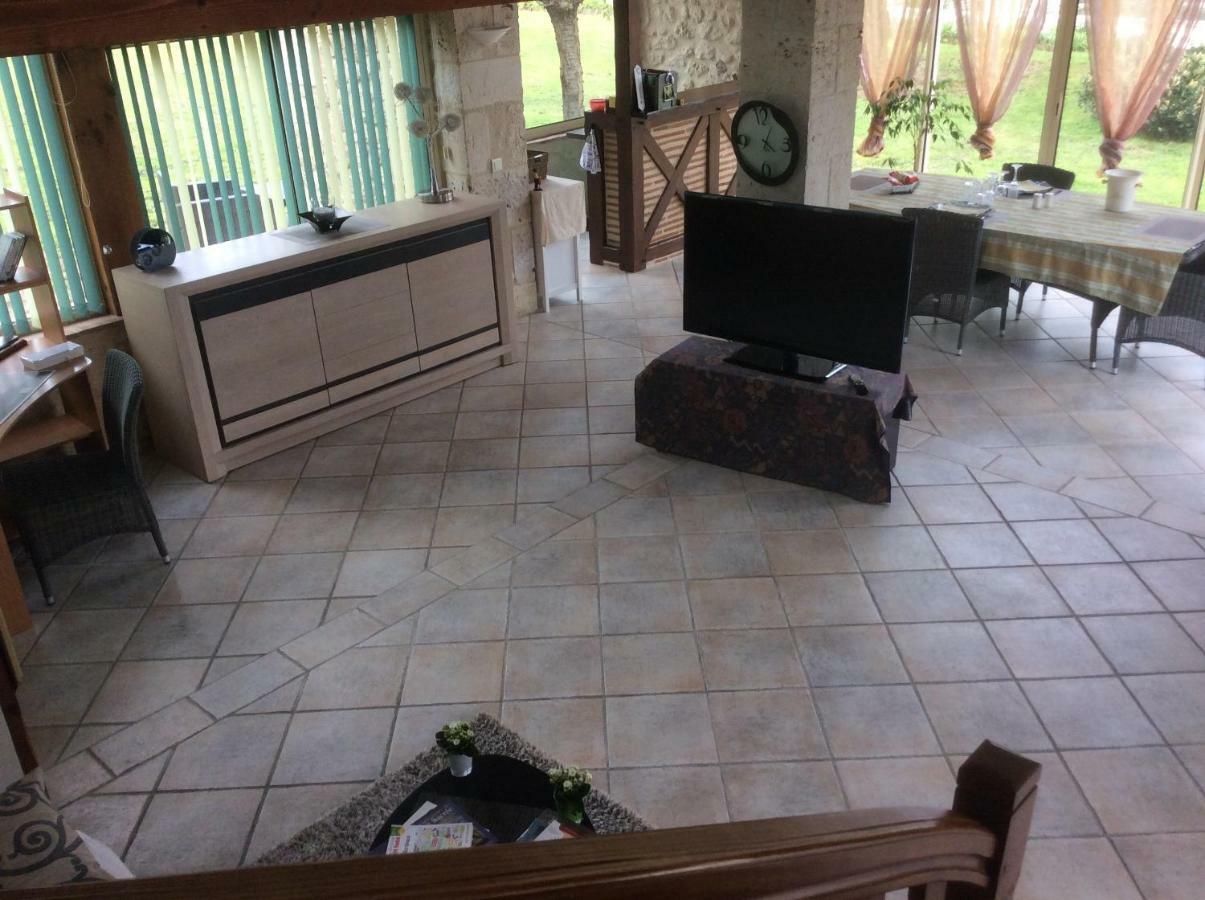 Gite Le Bois De Montpouillan Marmande Zewnętrze zdjęcie